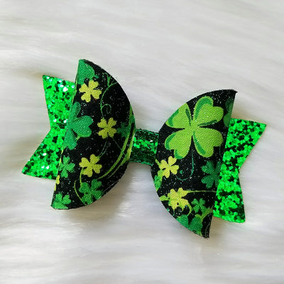 3.5 in. Green Glitter Clover Bow - Wish Upon a Boutique